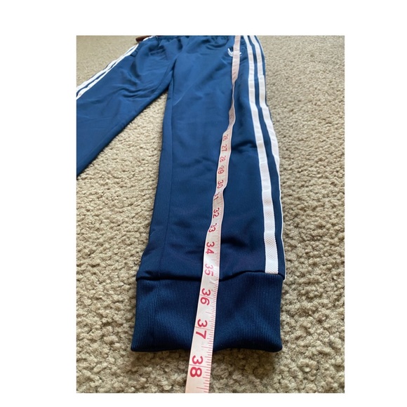 BOYS/KIDS (UNISEX) ADIDAS TRACK JOGGING PANTS - SIZE 13/14 - Picture 8 of 8